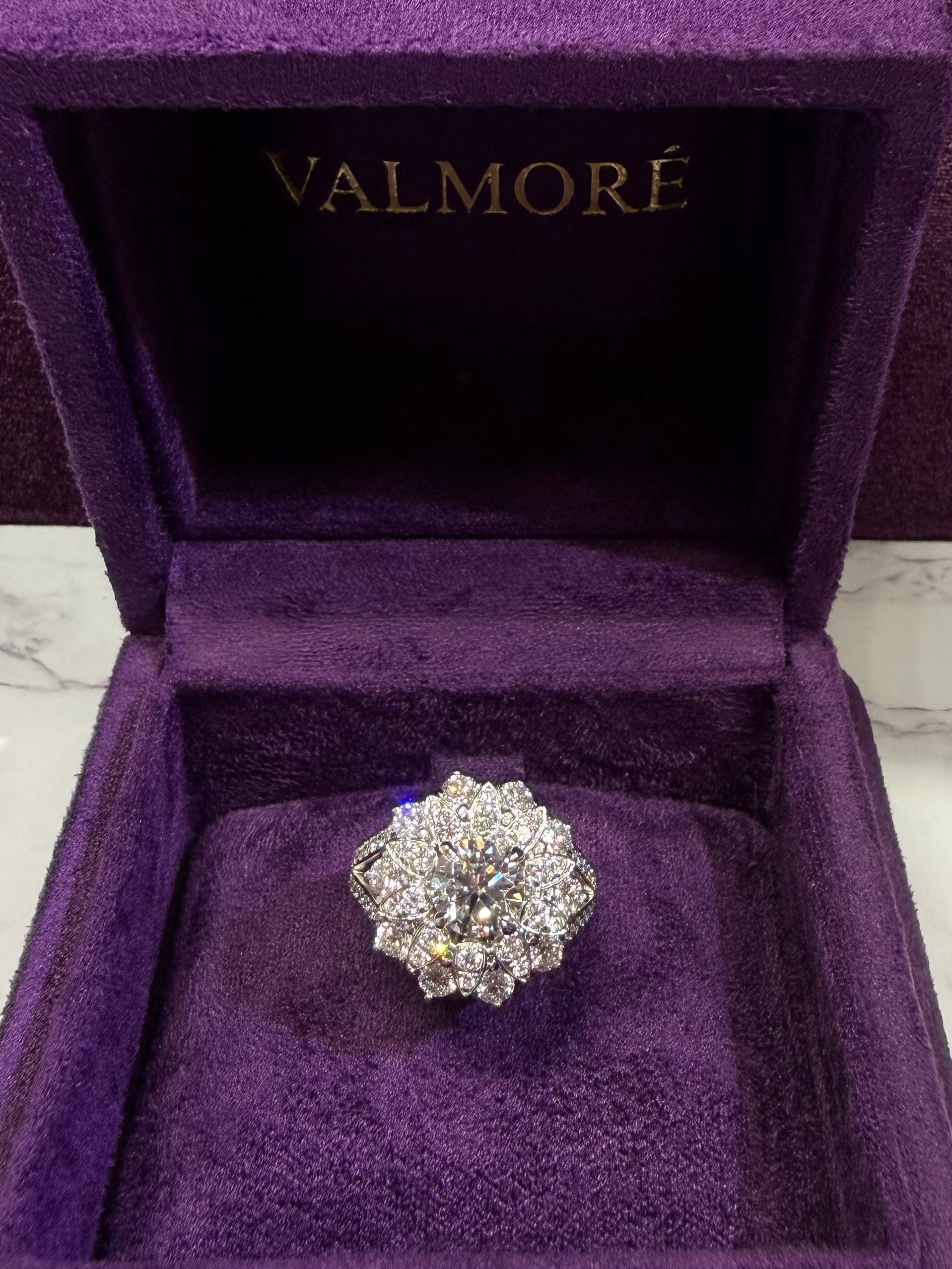 Flower Halo Diamond Ring