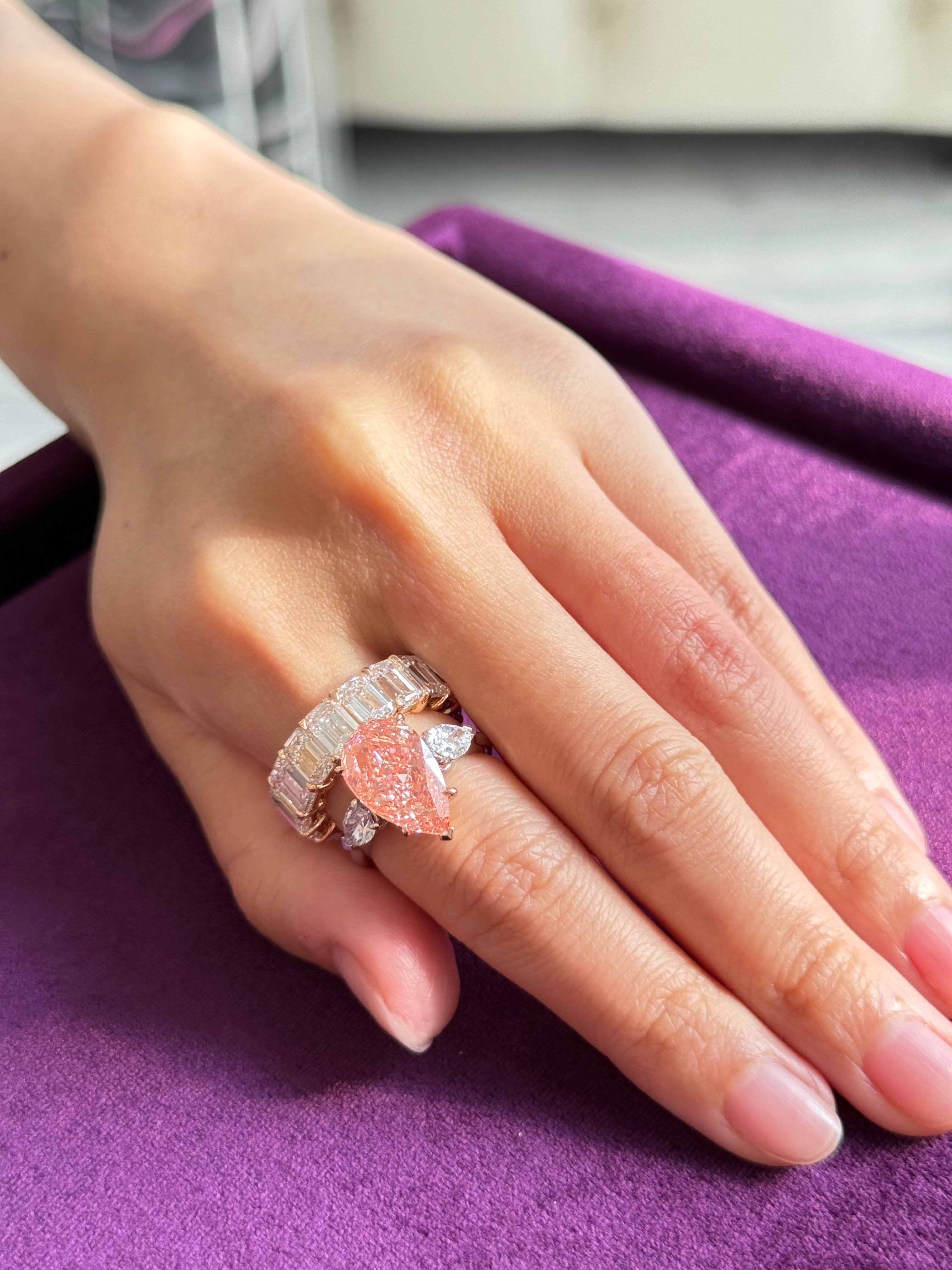 Pink Diamond Pearshape Ring(with Pear Side Stones)