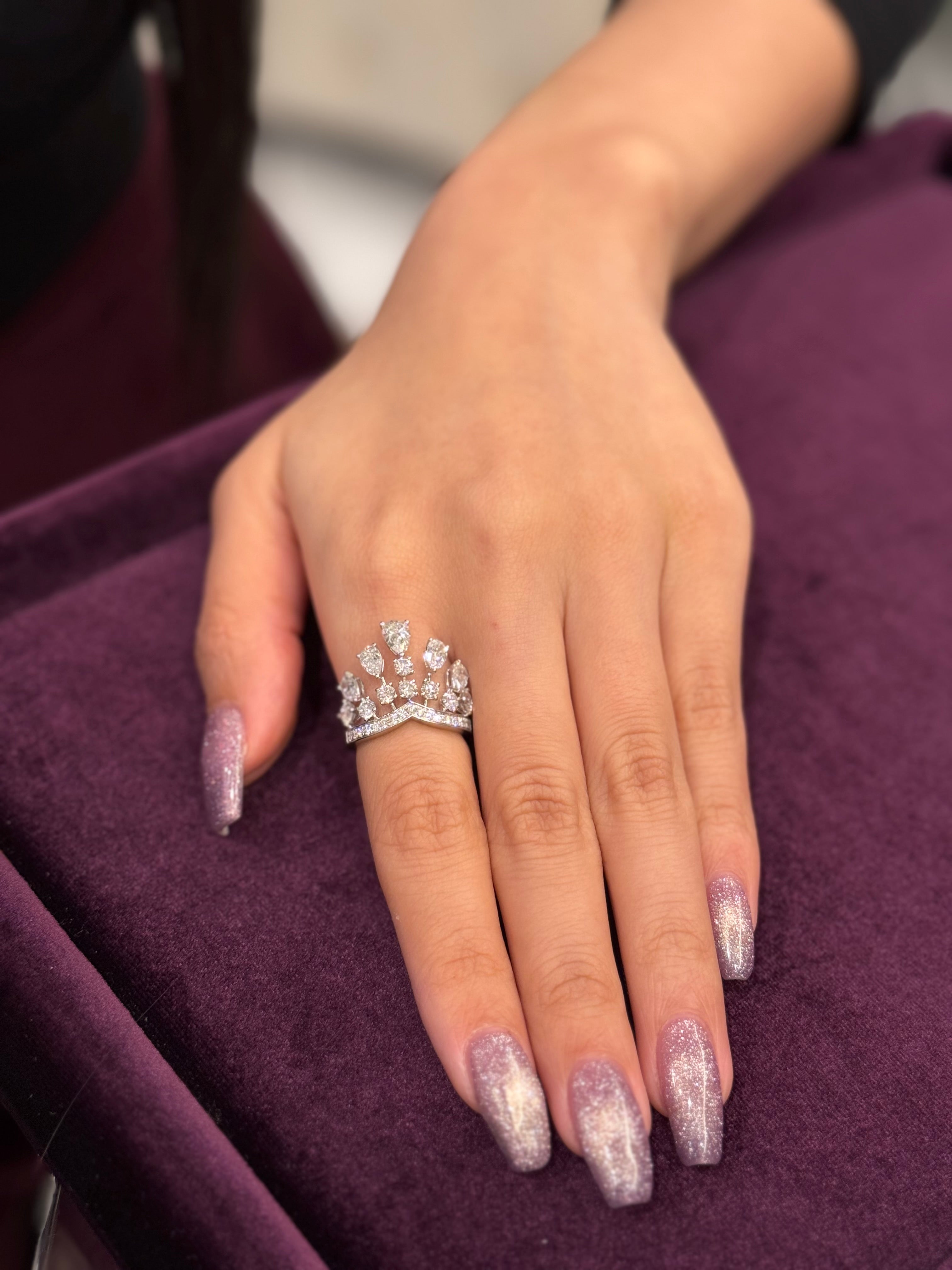 Classic Chandelier Ring