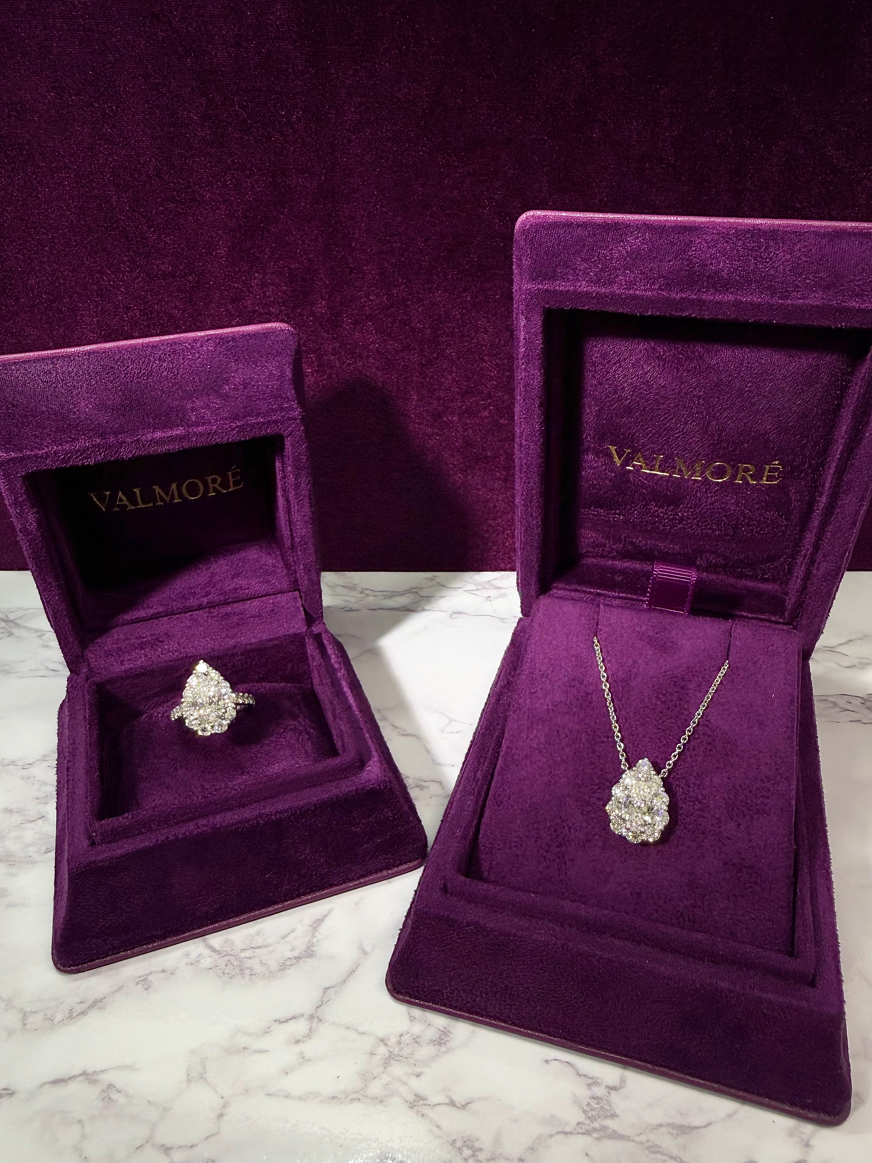 Pearshape Halo Necklace