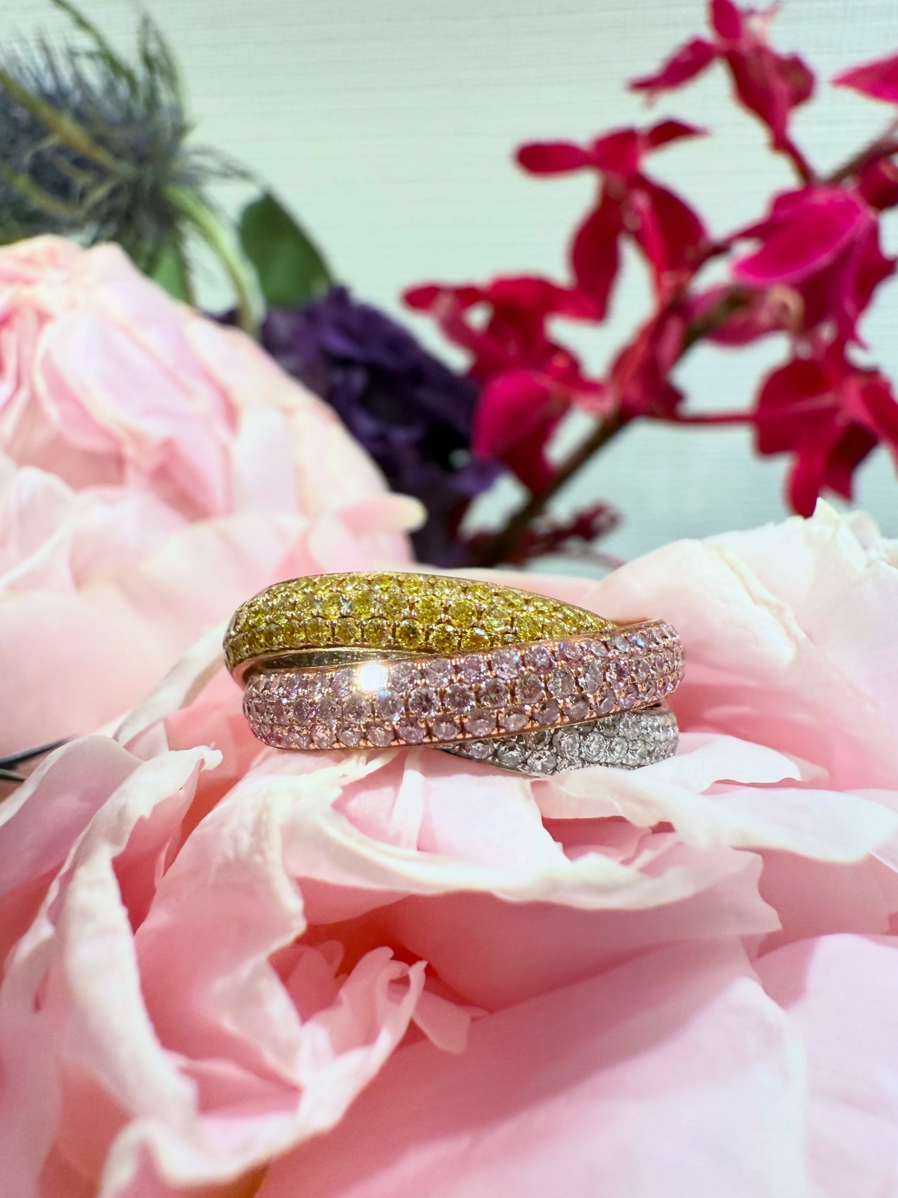 VALMORÉ Trinity Pavering  (white/pink/yellow)