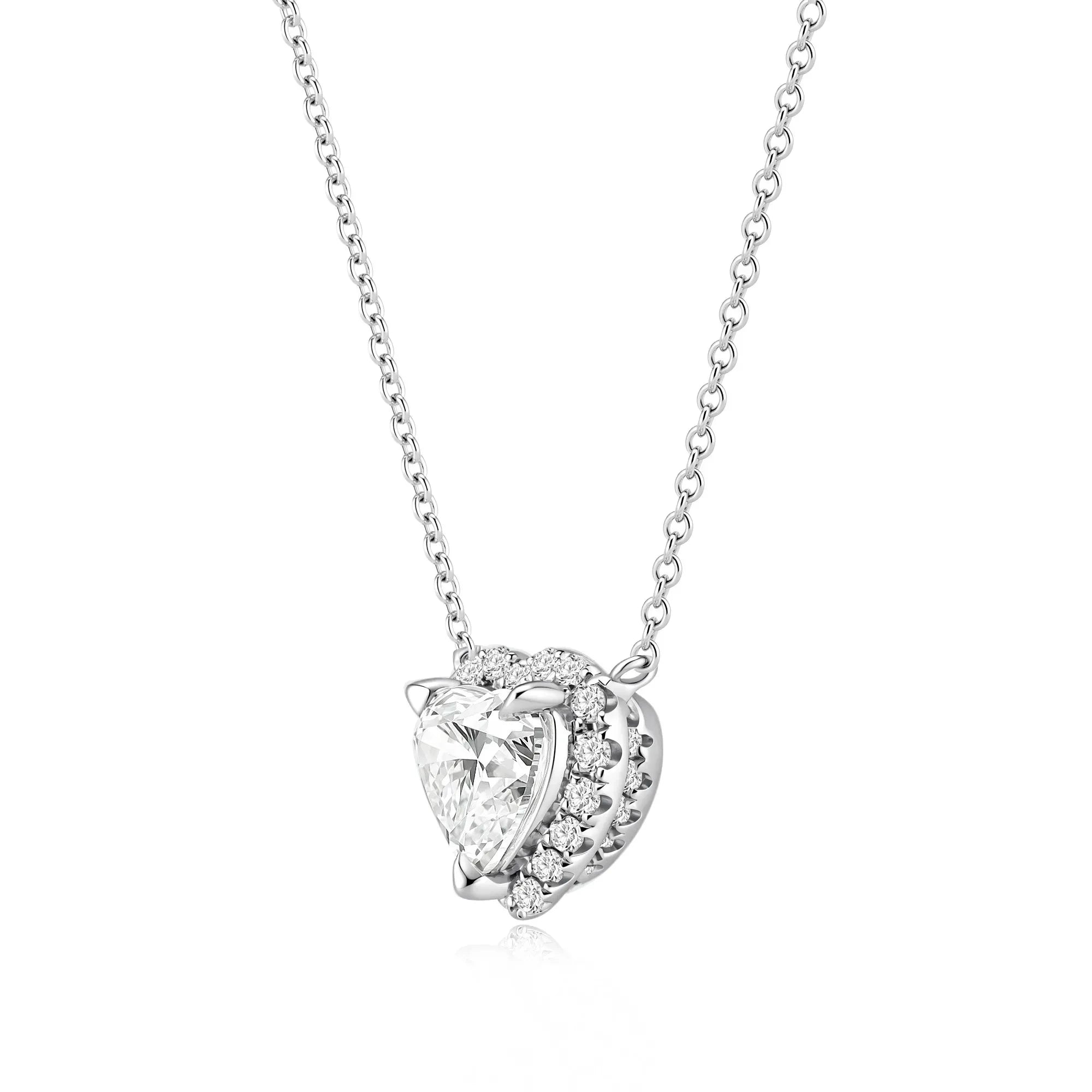 ハートシェイプ2ct×マイクロパヴェヘイローのペンダント。Pt950。DカラーVVS1〜VS、IGI鑑定書付のLab Grown Diamondをご用意。サイズ・地金オーダー対応可。制作期間3〜5週間。