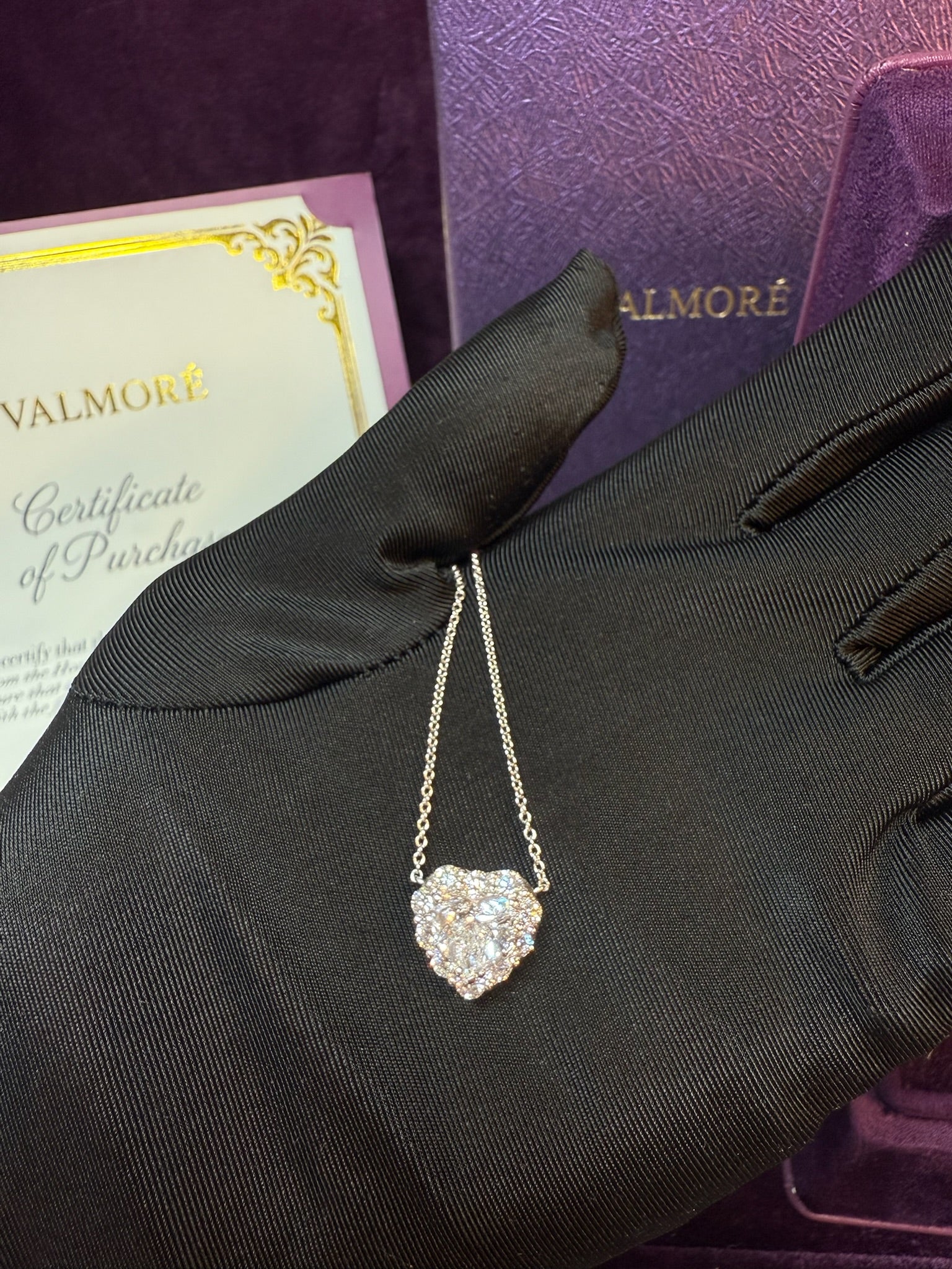 Heartshape Halo Necklace