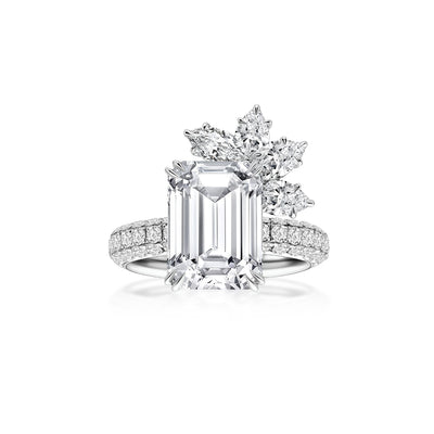 VALMORÉ Emerald Cluster Ring