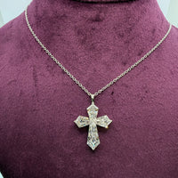 Torapezoide cross Necklace