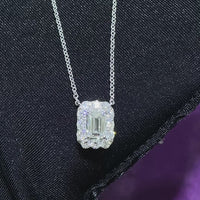 Emeraldcut Halo Necklace